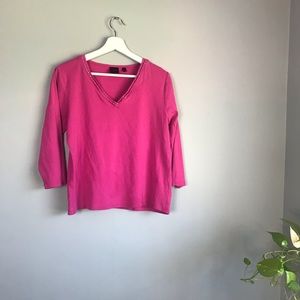 Women’s size Large Hot pink vneck Shirt